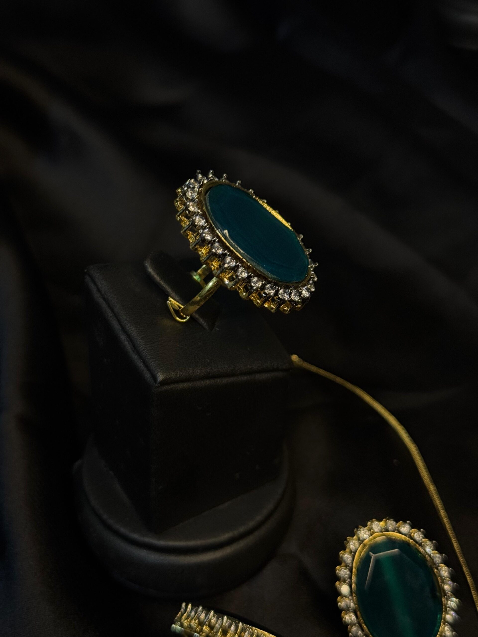 veloria pendant set (3)
